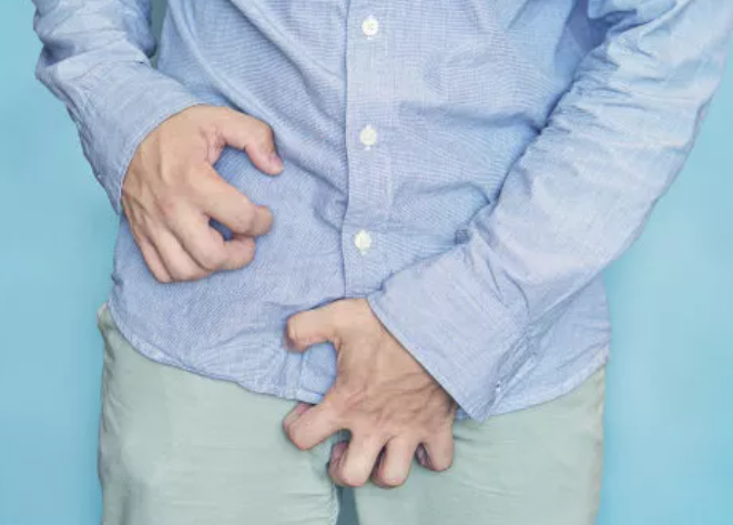 腹股沟湿疹是什么原因引起的？生活中如何护理？